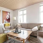 Three-bedroom In Holiday home Nexo