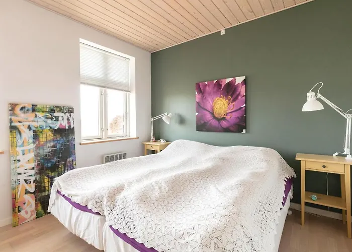 Casa vacanze Three-bedroom In *